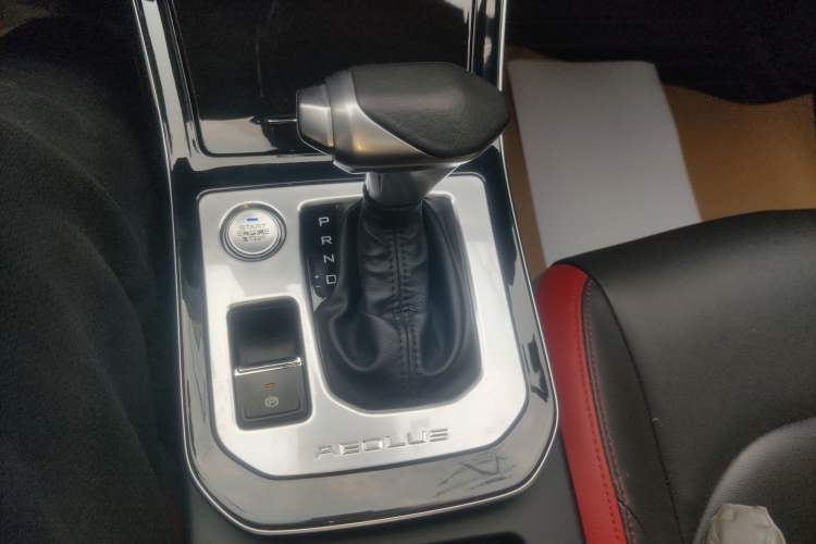 Used Dongfeng Aeolus Yixuan 2020 230T Automatic Cool Stylish Dark Knight Edition
