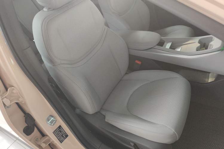 Used XPeng MONA M03 2024 620 with Ultra-Long Range
