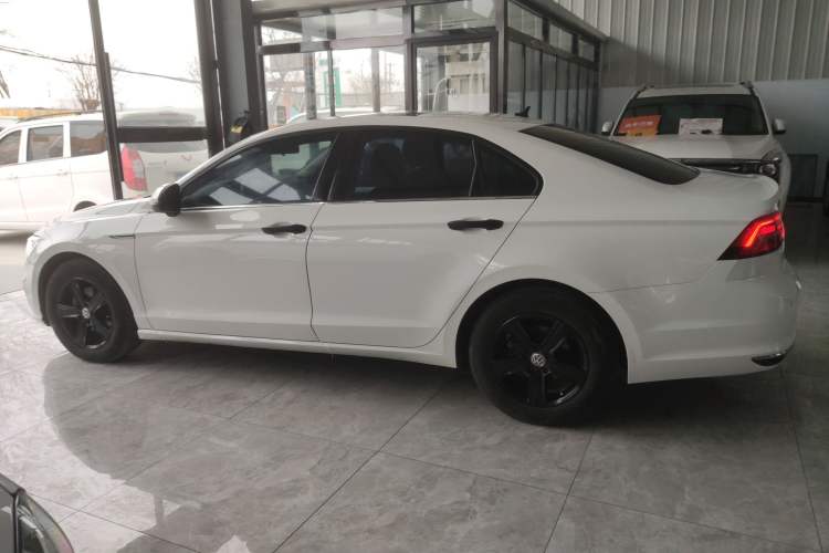 Used Volkswagen Lamando 2019 230TSI DSG Vision Edition China VI Standard
