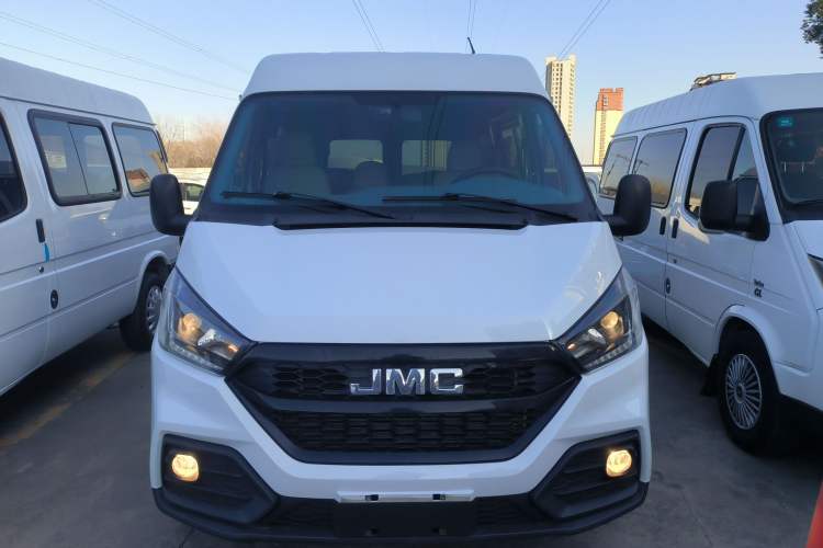 Used JMC Transit 2021 2.8T Space King Standard Version Short Wheelbase Mid-Height Roof 6-Seater Diesel Euro VI JX493
