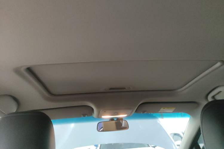 Used Chevrolet Monza 2022 320 Automatic Enjoyment Sunroof Version
