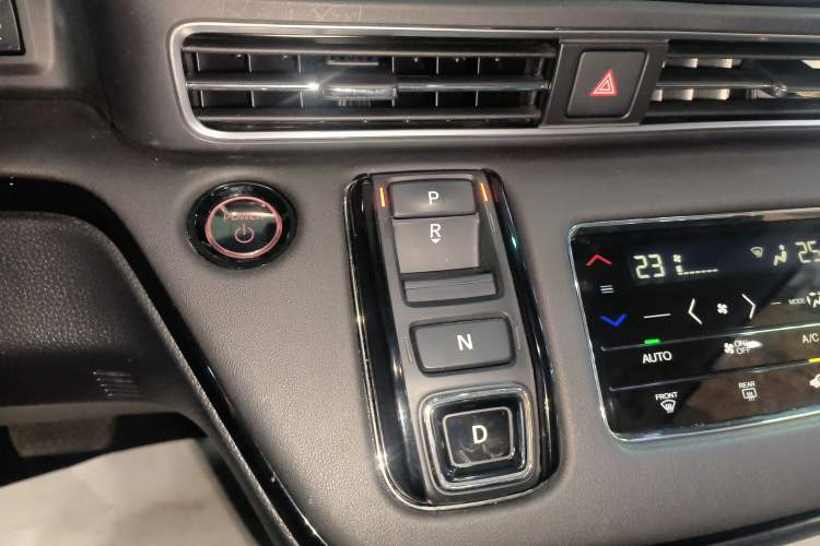 Used Honda Elysion 2022 2.0L eHEV Luxury Edition
