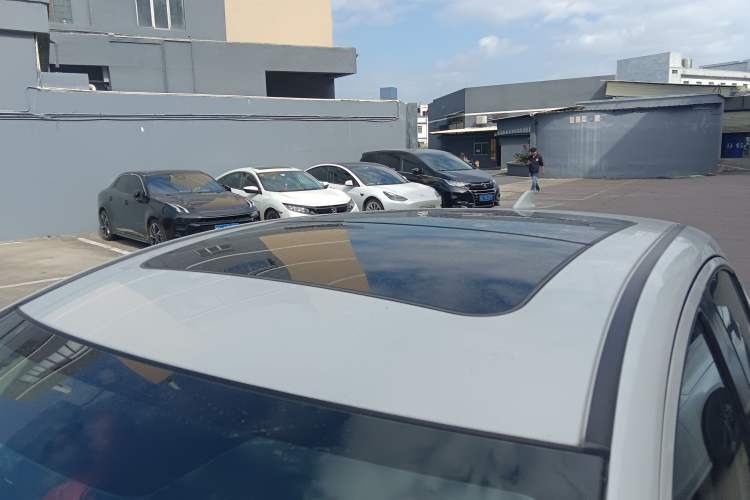 Used Honda Vezel 2020 1.5L CVT Elite Edition