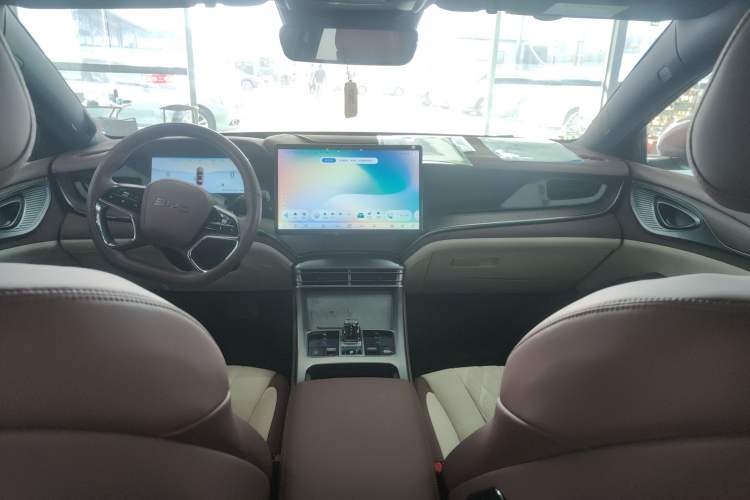 Used BYD Seal 2023 DM-i 1.5T 121km Flagship Model