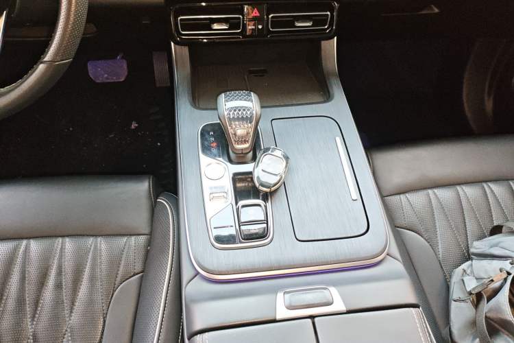 Used GAC Trumpchi GS8 2022 Linghang Series 2.0 TGDI Two-Wheel-Drive Luxury Smart Connectivity Version (7 Seats)
