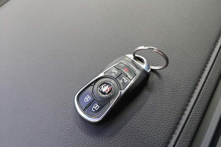 Used Buick GL8 2023 ES Lu Zun Deluxe Model
