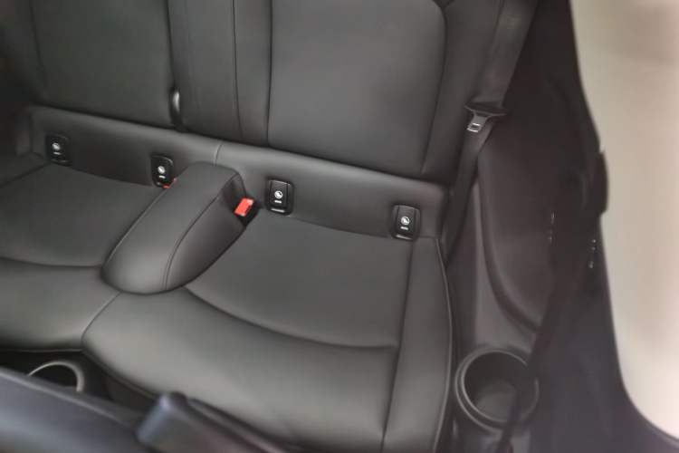 Used  MINI 2022 Updated 1.5T COOPER Classic Edition