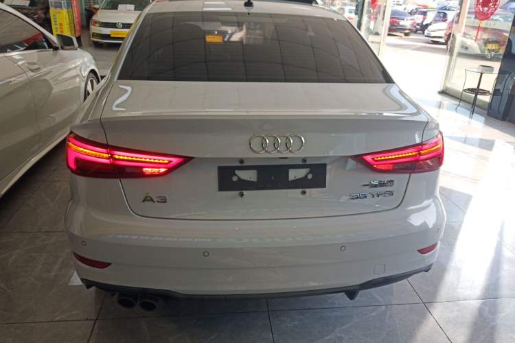 Used Audi A3 2020 Limousine 35 TFSI Fashion Edition China VI Emission Standard