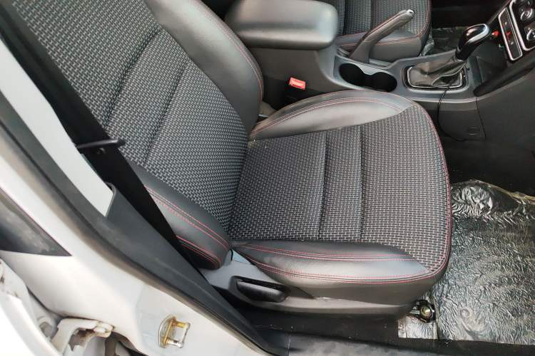 Used Chery Tiggo 3 2016 1.6L CVT ZhiShang Edition
