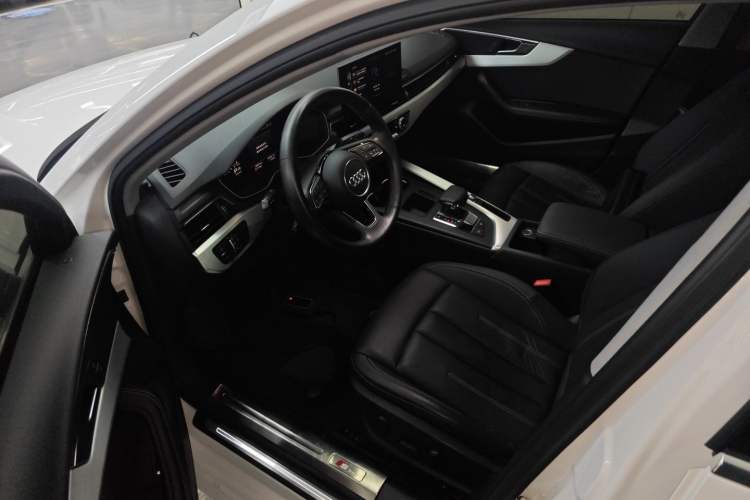 Used Audi A4L 2020 40 TFSI Luxury Prestige Edition
