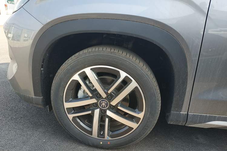 Used BYD Song L DM-i 2024 112 km Leading Edition