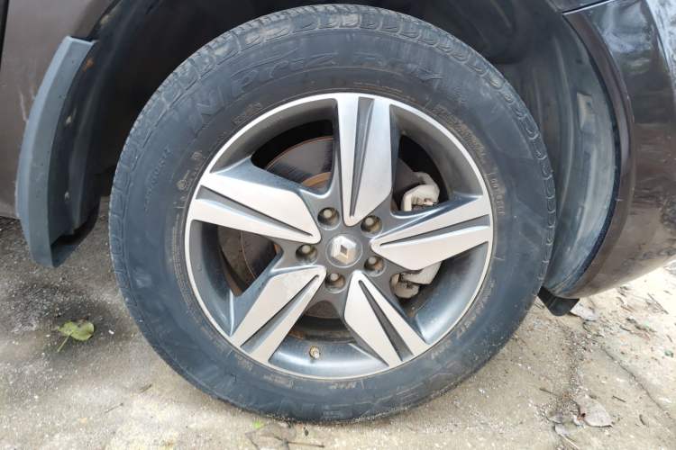 Used Renault Koleos 2014 Revised Version 2.5L Two-Wheel Drive Comfort Edition