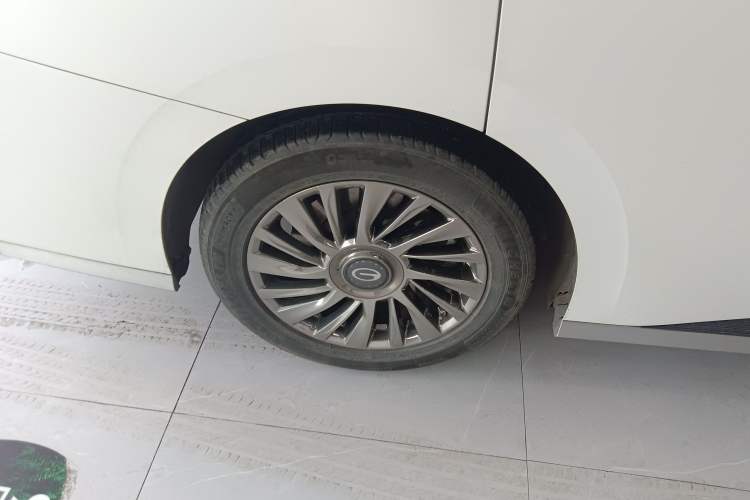 Used GAC Trumpchi M8 2023 Zongshi Series Dual-Motor YuZun Edition