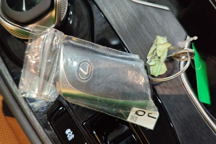 Used Lexus RZ 2023 450e All-Wheel Drive Luxury Edition
