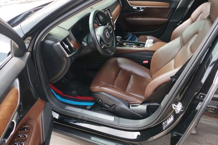 Used Volvo S90 2020 T5 Zhiyuan Luxury Edition