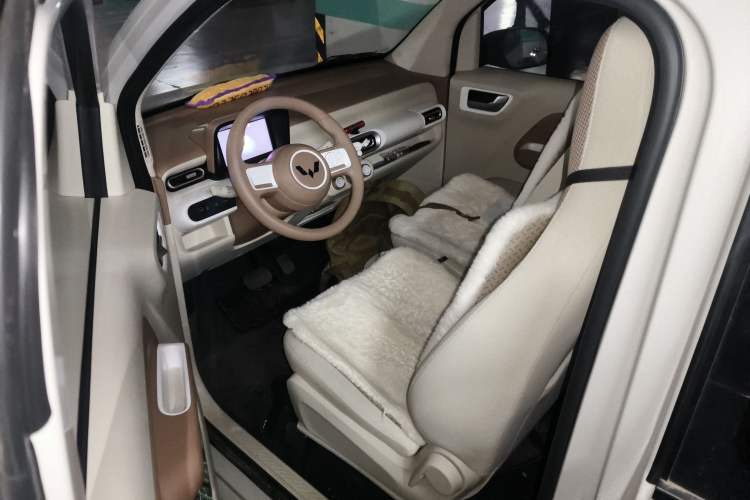 Used Wuling Hongguang MINIEV 2024 3rd Generation 215km Youth Edition
