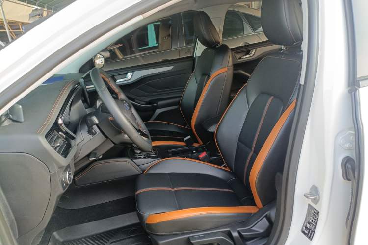 Used Ford Focus 2022 Sedan EcoBoost 180 Automatic Performance Edition
