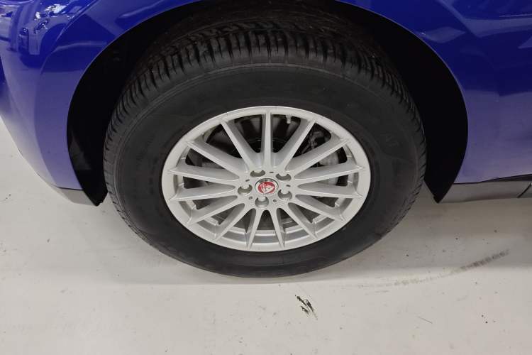 Used Jaguar F-PACE 2018 2.0T Four-Wheel Drive Urban Luxury Edition
