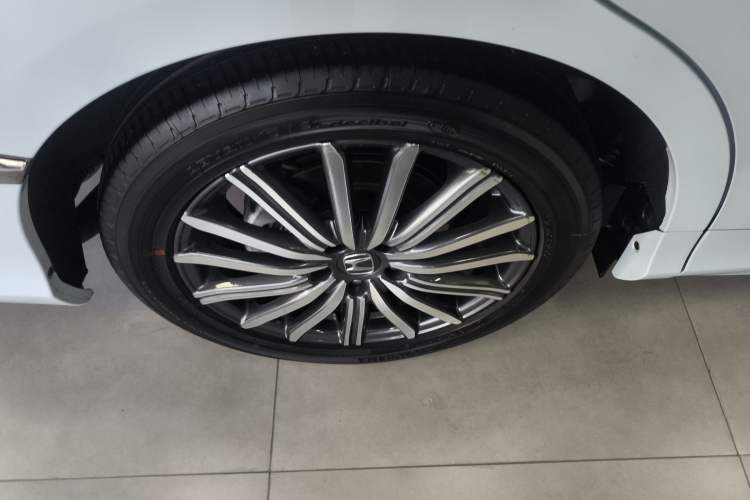 Used Honda Elysion 2024 2.0L eHEV Luxury Edition