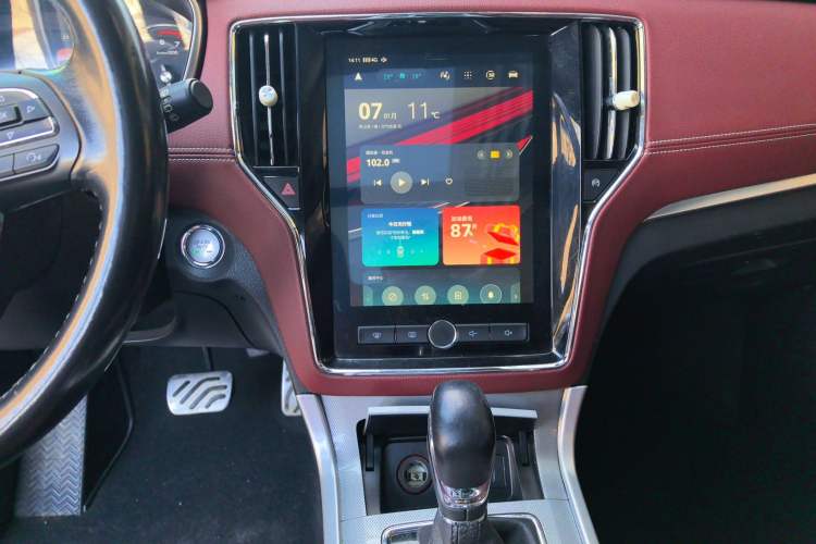 Used Roewe RX5 2016 30T Four-Wheel Drive Automatic Internet Smart Luxury Edition
