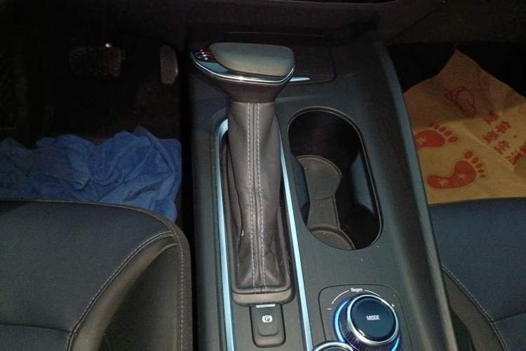 Used Buick Velite 6 2019 Connected Fashion Model