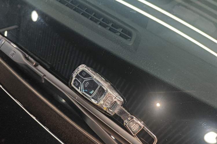 Used Audi Q5L 2020 Updated 40 TFSI Prestige Fashion Edition