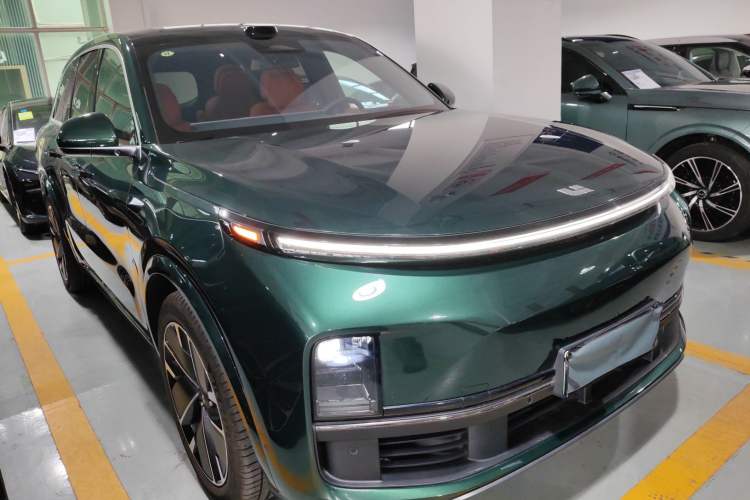 Used Li Auto L8 2025 Ultra Smart Refreshed Edition