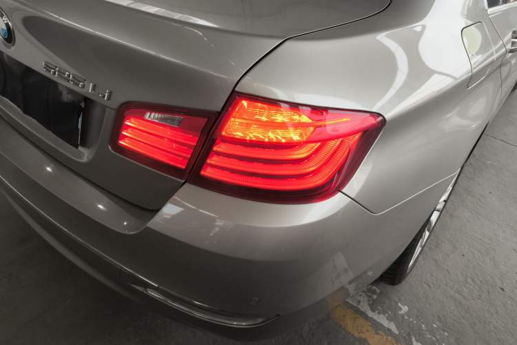 Used BMW 5 Series 2014 525Li Luxury Design Package
