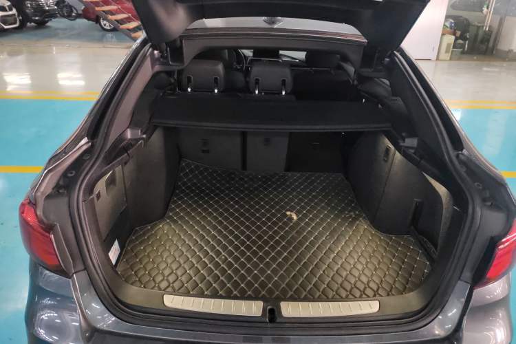 Used BMW 3 Series GT 2020 320i M Sport Package