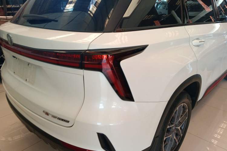 Used Changan CS75 PLUS 2022 2nd Generation 1.5T Automatic Prestige Version
