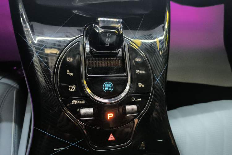 Used BYD Seal 2022 550 km Standard Range Rear-Wheel Drive Prestige Version
