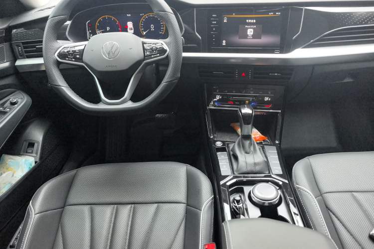 Used Volkswagen Passat 2024 330TSI Elite Edition
