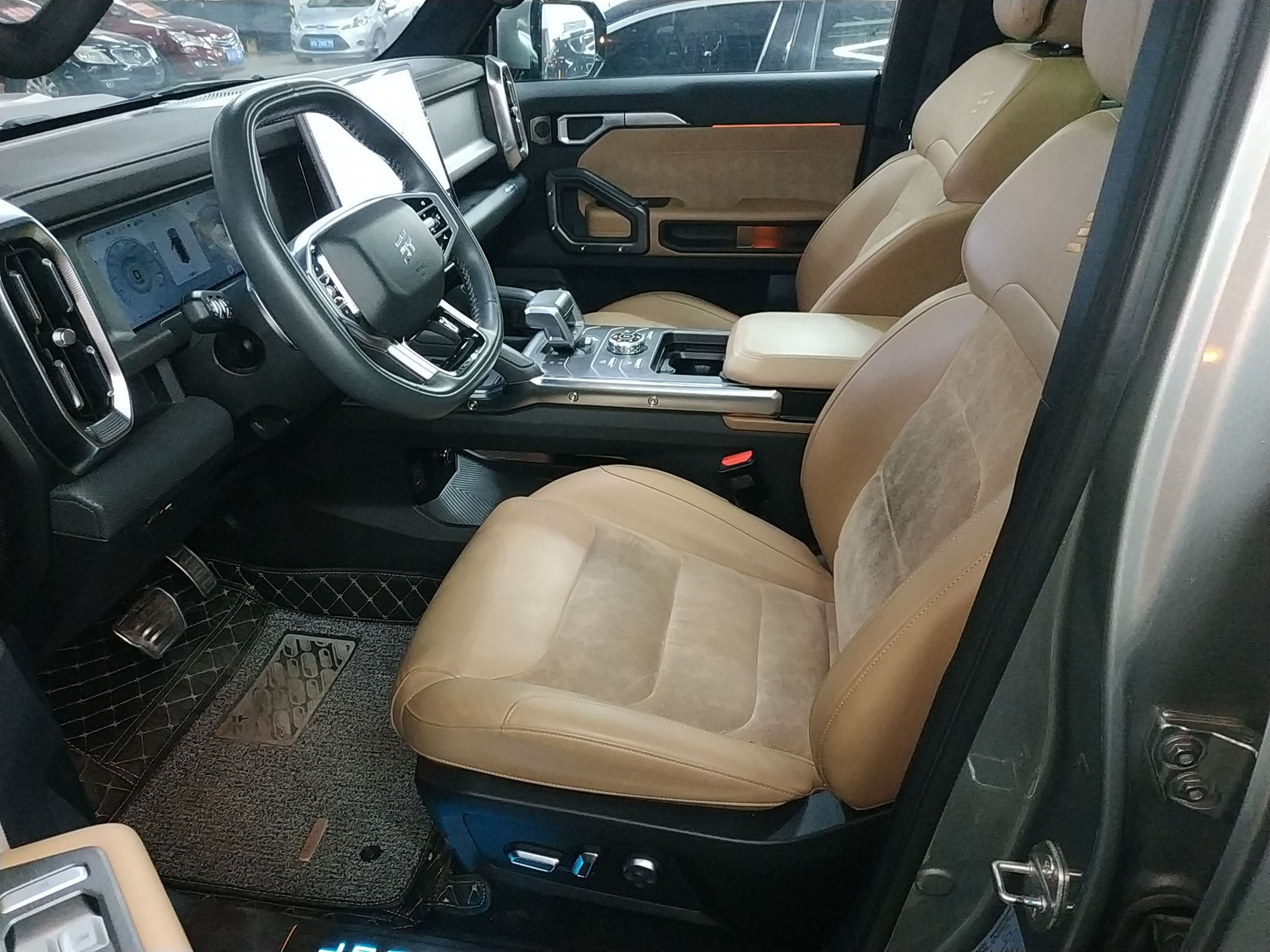 Переднее сиденье в автомобиле