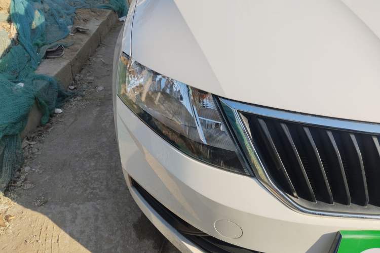 Used Skoda Rapid 2019 Revised Version 1.5L Manual Standard Edition China VI