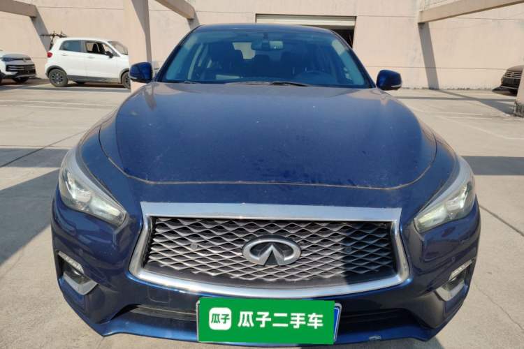 Used Infiniti Q50L 2018 2.0T Enjoyment Version China VI Standard
