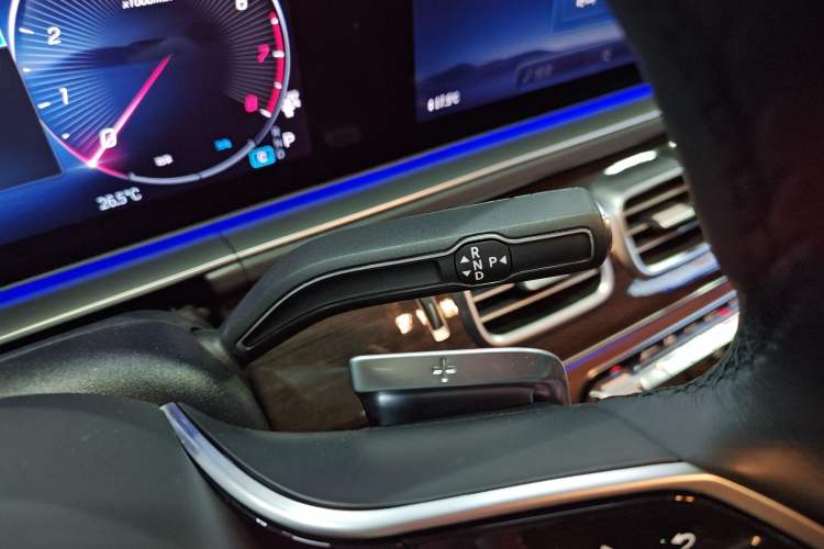 Used Mercedes-Benz GLE 2024 GLE 350 4MATIC Stylish Model
