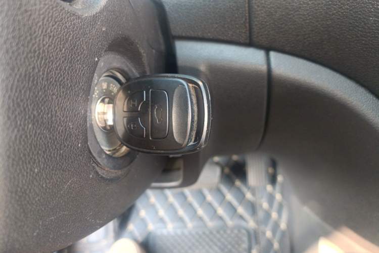 Used Changan CS35 2014 1.6L Automatic Luxury Model China IV Standard
