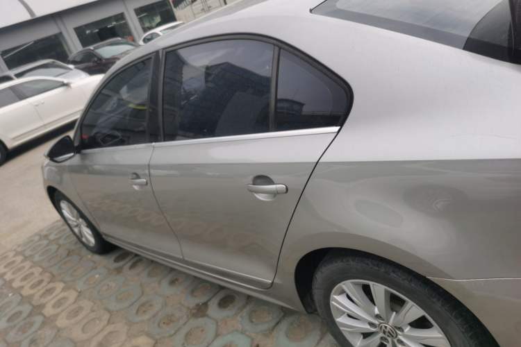 Used Volkswagen Sagitar 2016 230TSI 25th Anniversary Edition