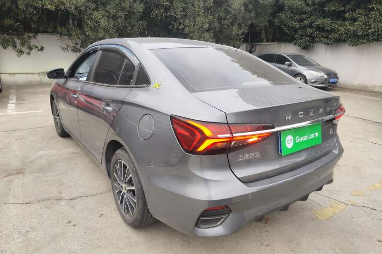 Used Roewe i5 2021 1.5L Manual Platinum Edition
