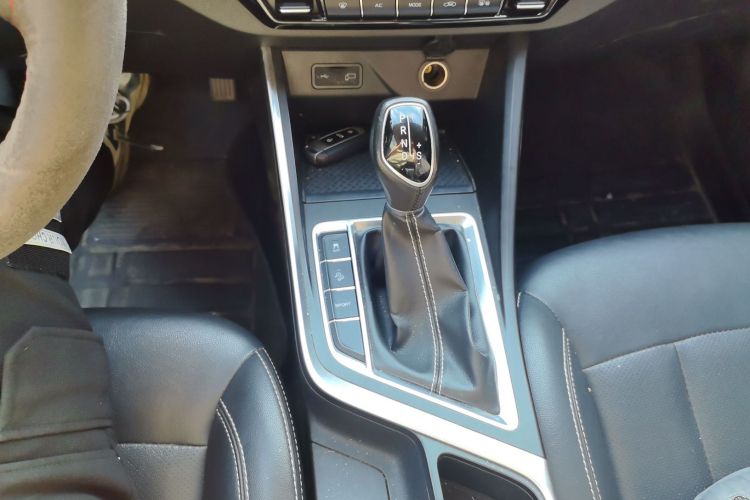 Used Geely Auto Vision X3 2019 Upgraded Model 1.5L CVT Prestige Version