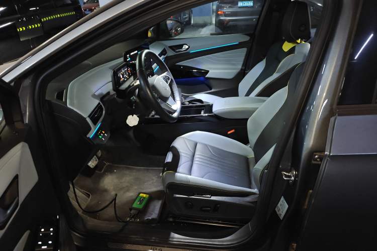 Used Volkswagen ID.4 X 2023 Ultra-Intelligent Long-Range Version
