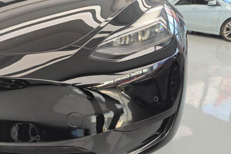 Used Tesla Model Y 2022 Rear-Wheel-Drive Version
