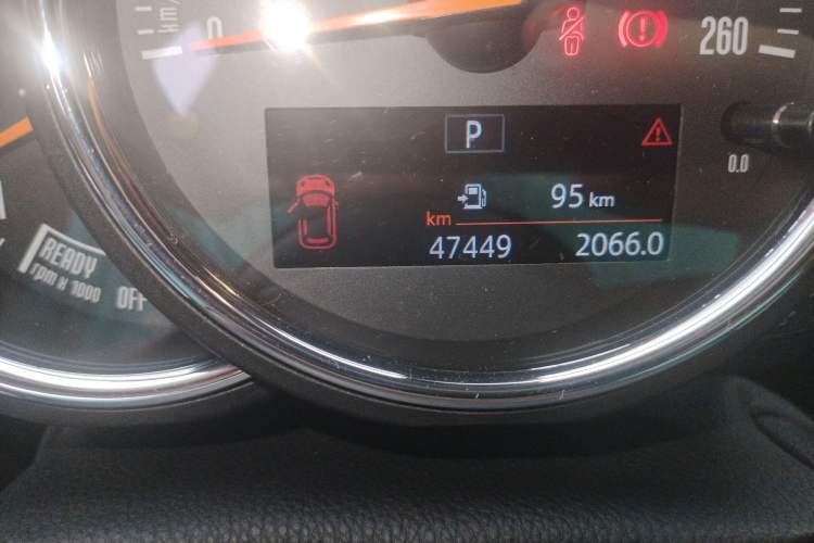 Used  MINI 2019 1.5T COOPER 60th Anniversary Edition Five-Door Version
