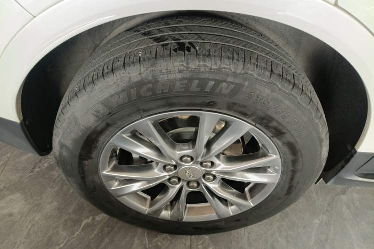 Used Cadillac XT5 2020 Revised Version 28T Luxury Edition
