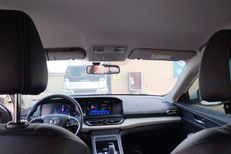 Used Dongfeng Aeolus E70 2023 500 Smart Edition Lithium Iron Phosphate 48.6 kWh 120 kW