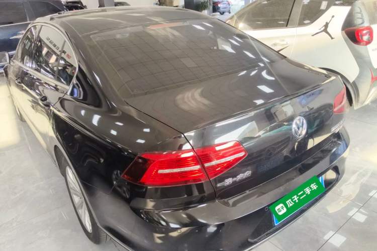 Used Volkswagen Magotan 2019 330TSI DSG Leading Model China VI Standard