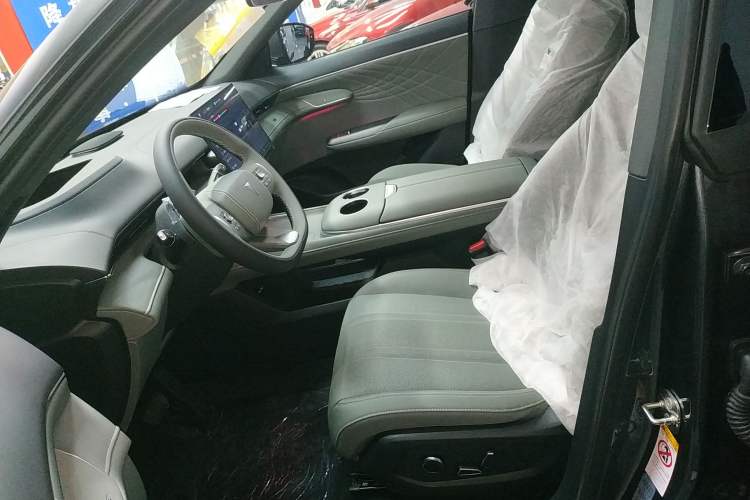 Used Deepal S07 2025 Deepal 520Max AD PRO Pure Electric Model with Advanced Driving Assist