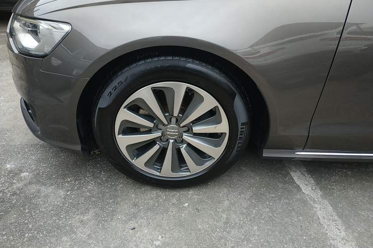 Used Audi A6L 2016 30 FSI Comfort Version
