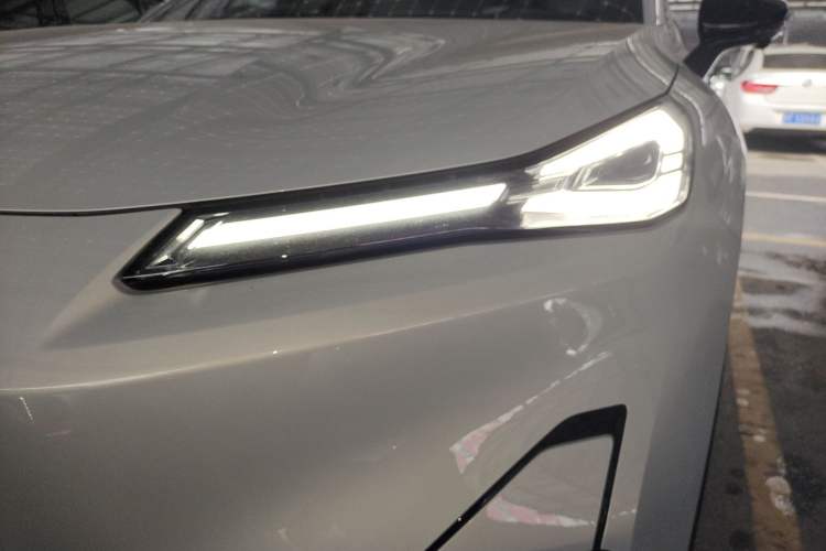 Used  S05 2024 200 Ultra Range-Extended Long-Range Version
