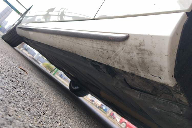 Used Mercedes-Benz E-Class 2017 E 200 L Sport 4MATIC
